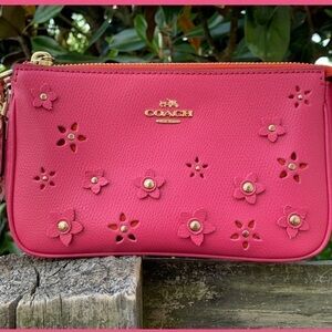 65471 Coach Oversized Floral Rivet Appliqué NWT